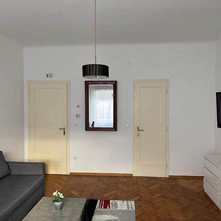 Studio Apartman Thalia Zagreb Eksteriør billede